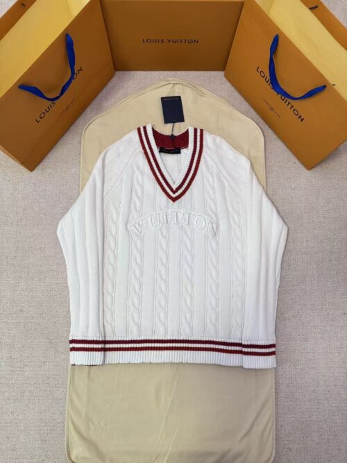 「#5421」LOUIS VUITTON Preppy V-neck Cable Knit Sweater