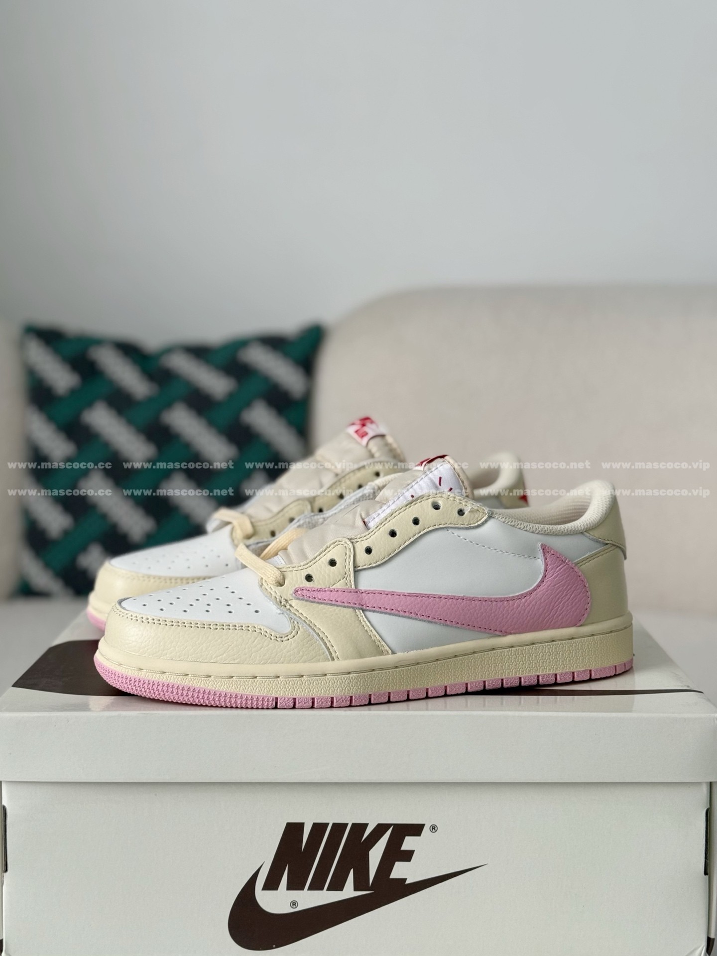 「#5497」Nike AirJordan1 x TravisScott AJ Low