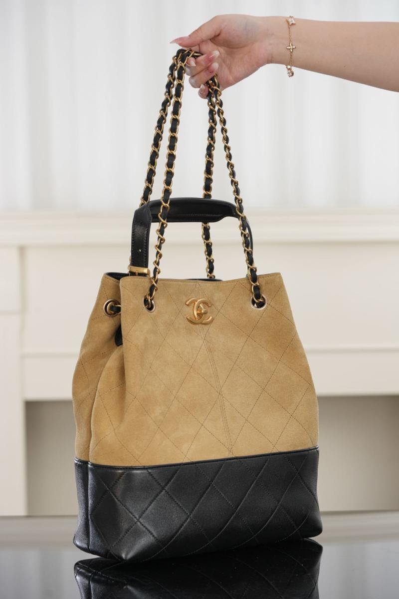 Chanel - Suede - Bucket Bag - Image 5