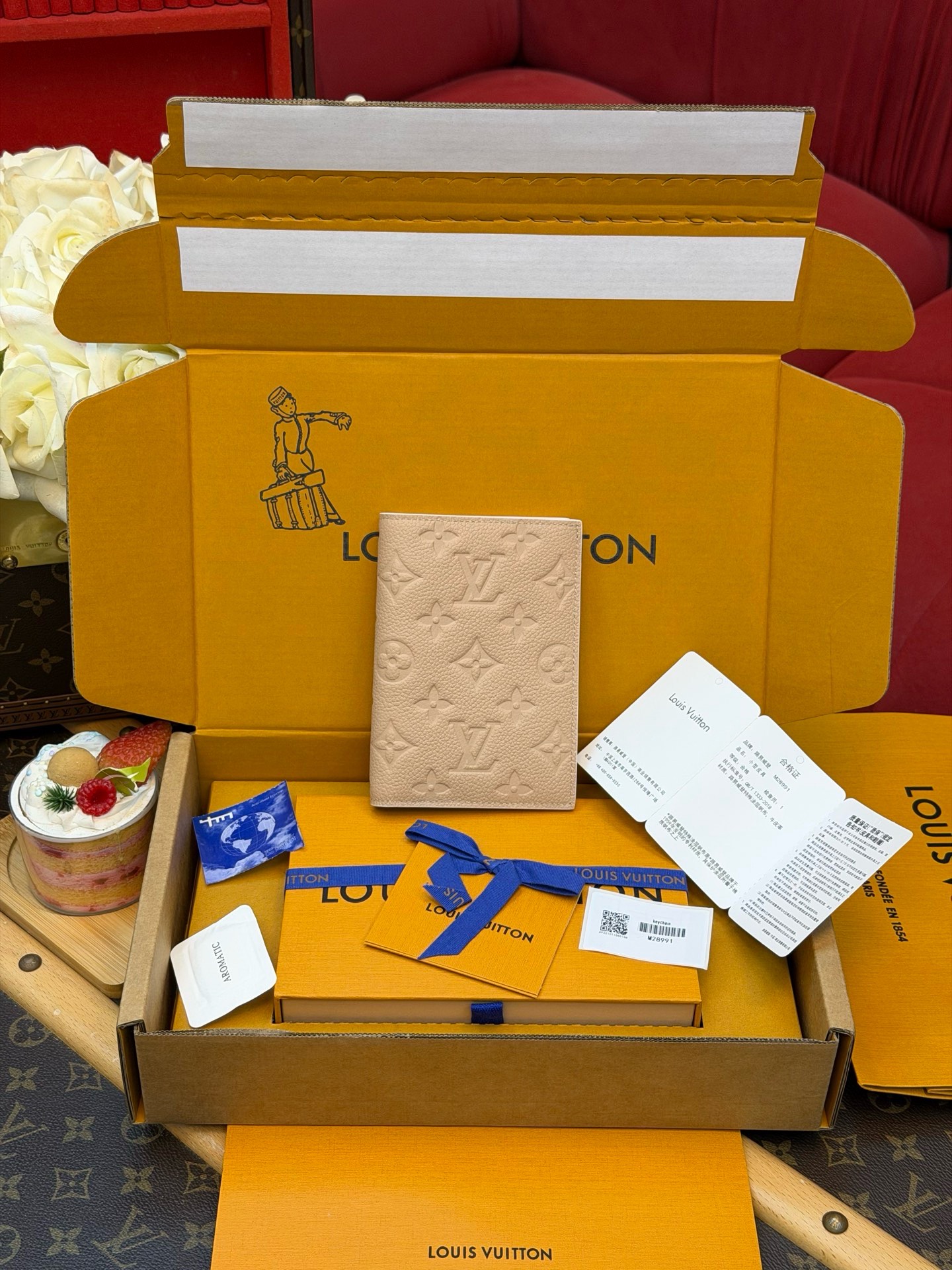 Louis Vuitton - Passport Cover - Passport Cover - Image 6