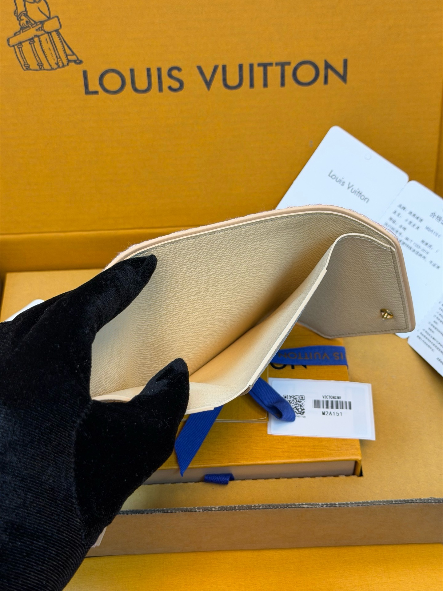 Louis Vuitton - Victorine - Victorine Wallet - Image 8