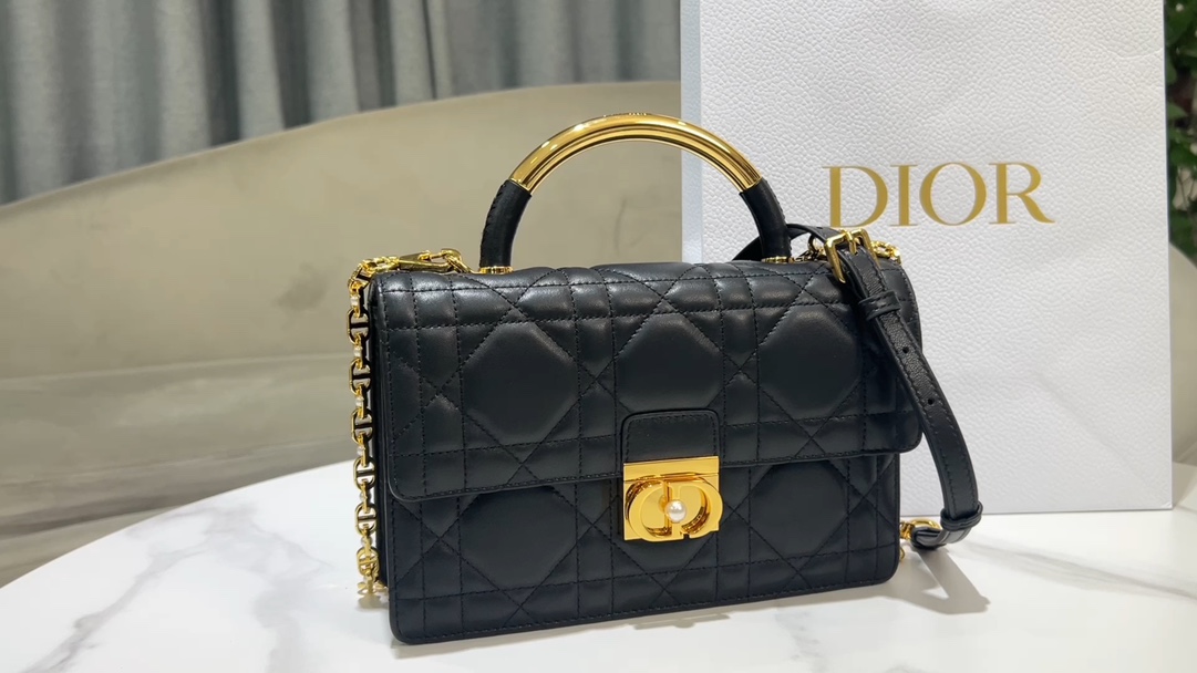 Dior - Crossbody Bag
