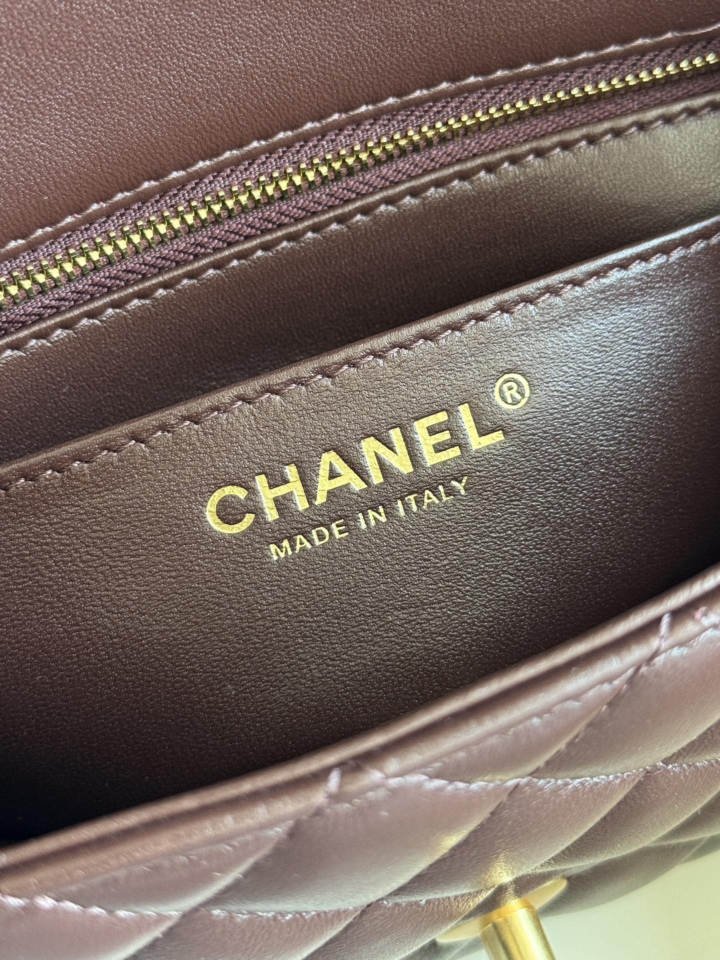 Chanel - Classic Flap - Image 8