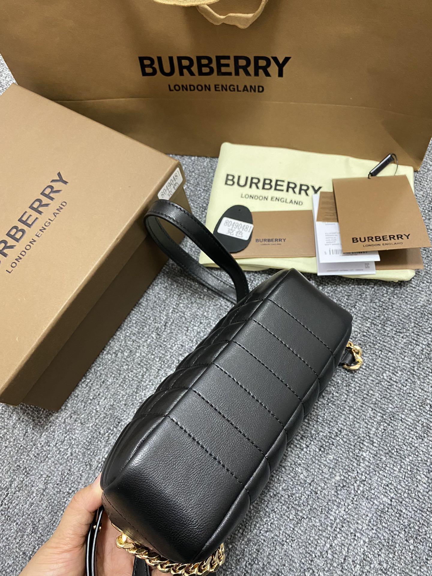 Burberry - Lola - Lola Leather Camera Bag - Image 4