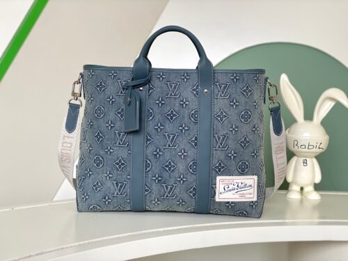 Louis Vuitton - Week-End Tote - Week-End Tote
