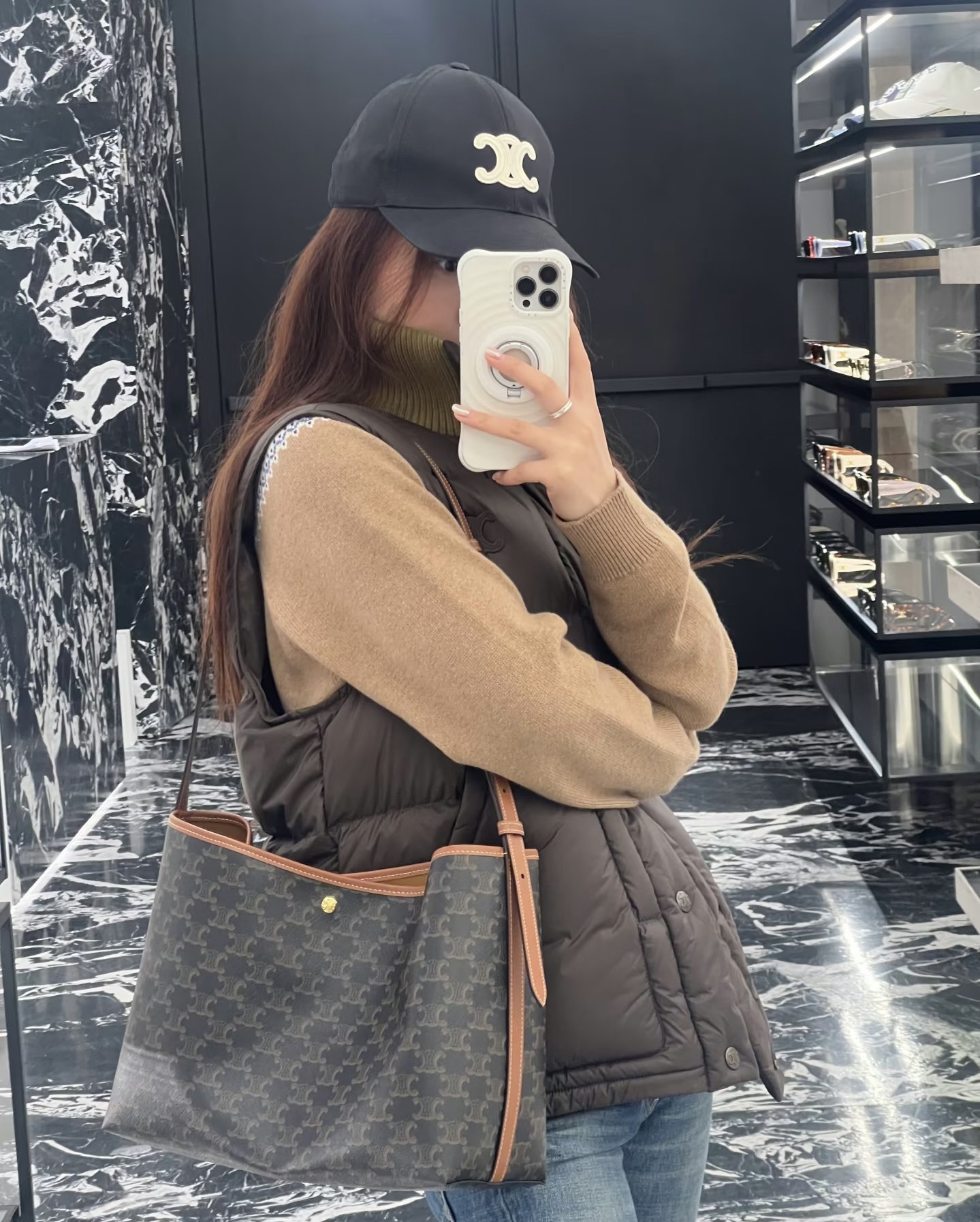 Celine - Soft Shopper - Image 2