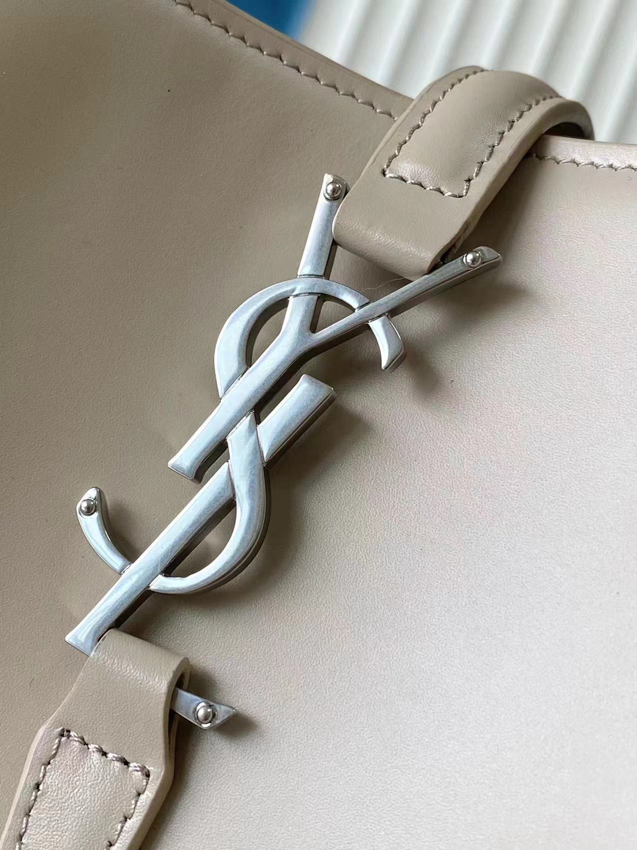 Saint Laurent - Le 5 à 7 - Bucket Bag - Image 5