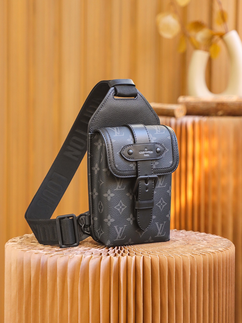 Louis Vuitton - Saumur - Saumur Slingbag - Image 2