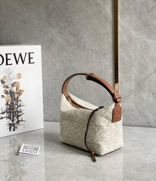 Loewe - Cubi - Hobo Bag