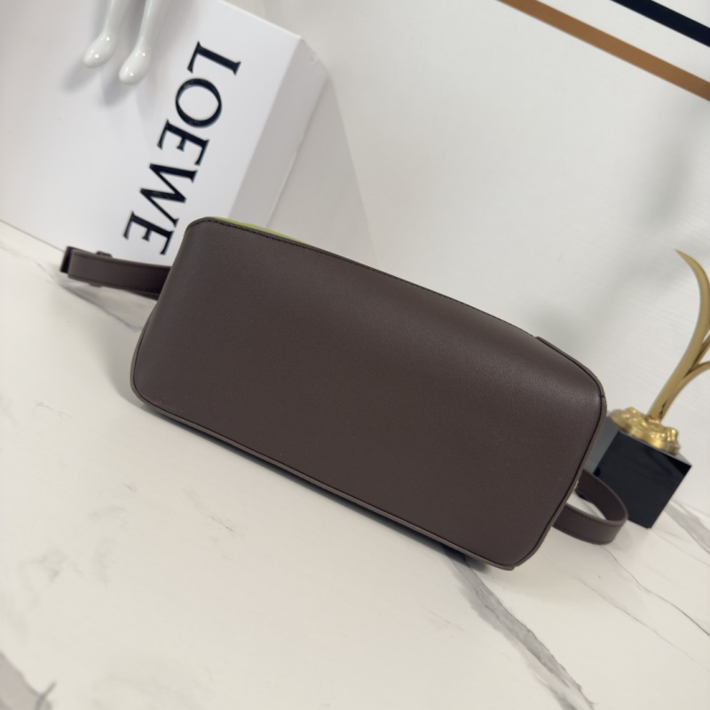 Loewe - Puzzle - Image 4