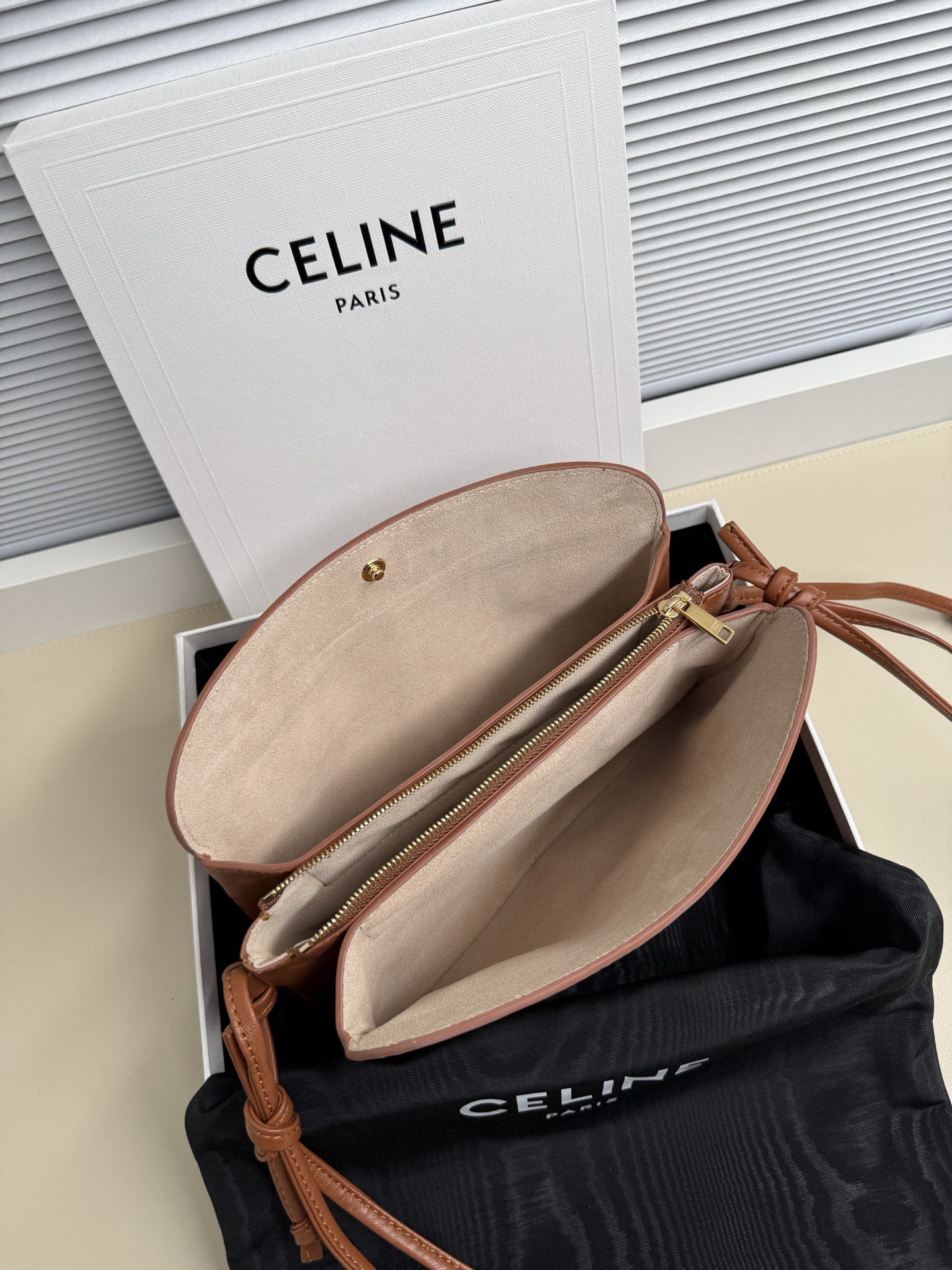 Celine - Three-Compartment Shoulder Bag - Image 7