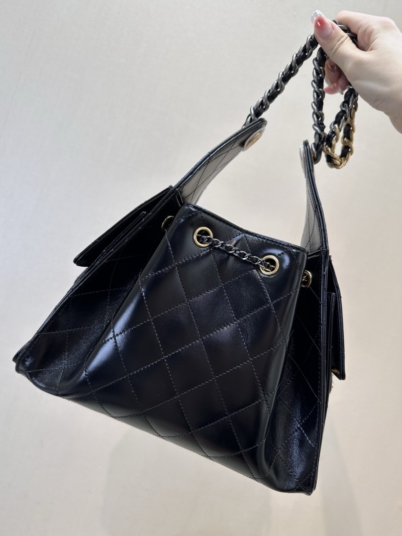 Chanel - Chanel 19 - Image 8