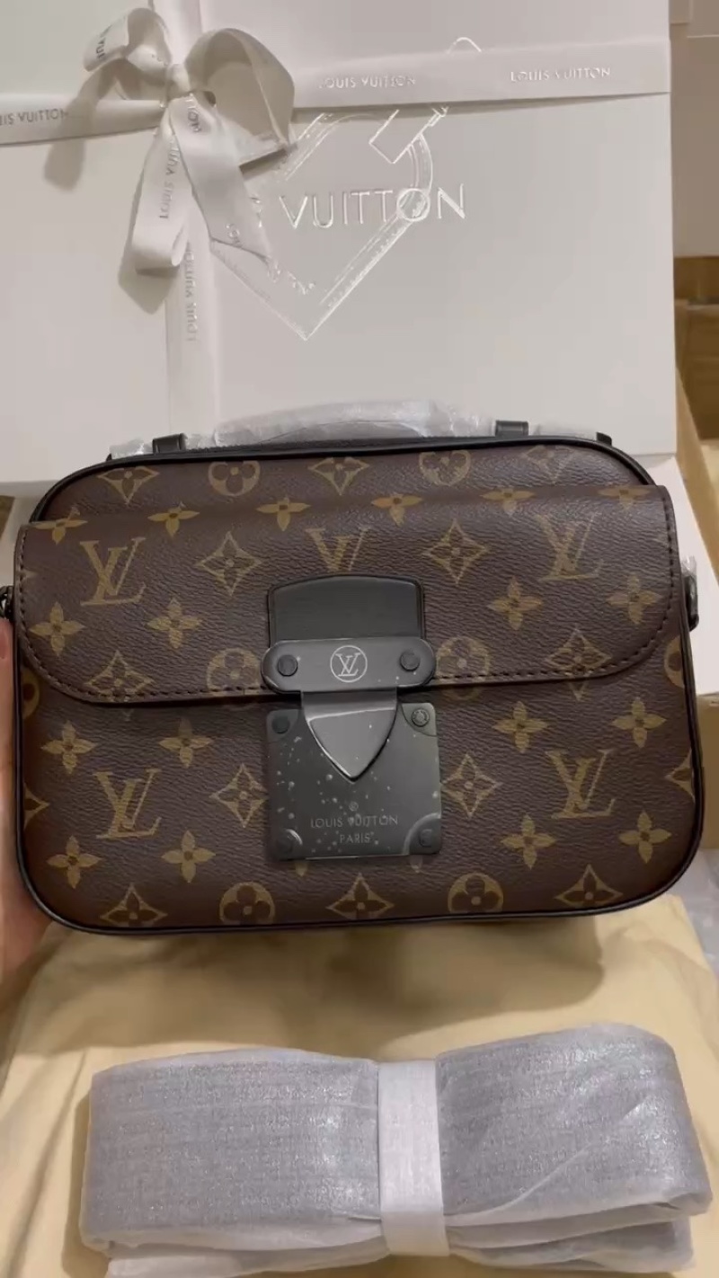 Louis Vuitton - S Lock - S Lock Messenger