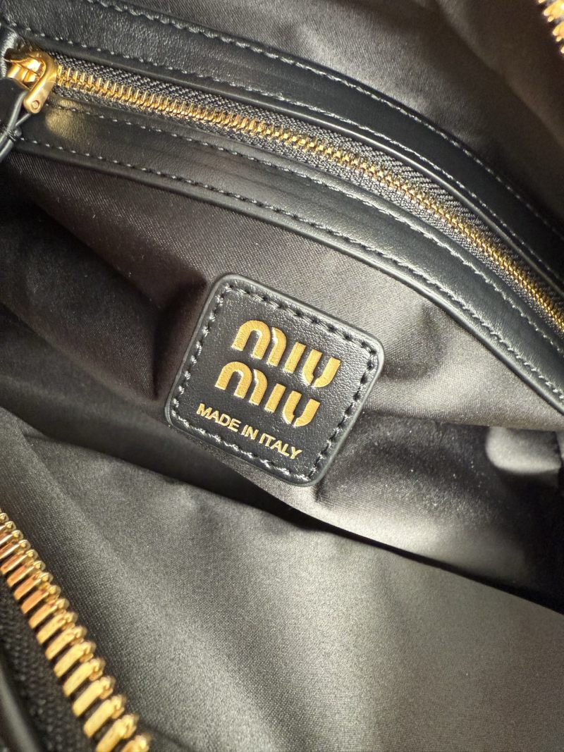 Miu Miu - Beau - Dumpling Bag - Image 8