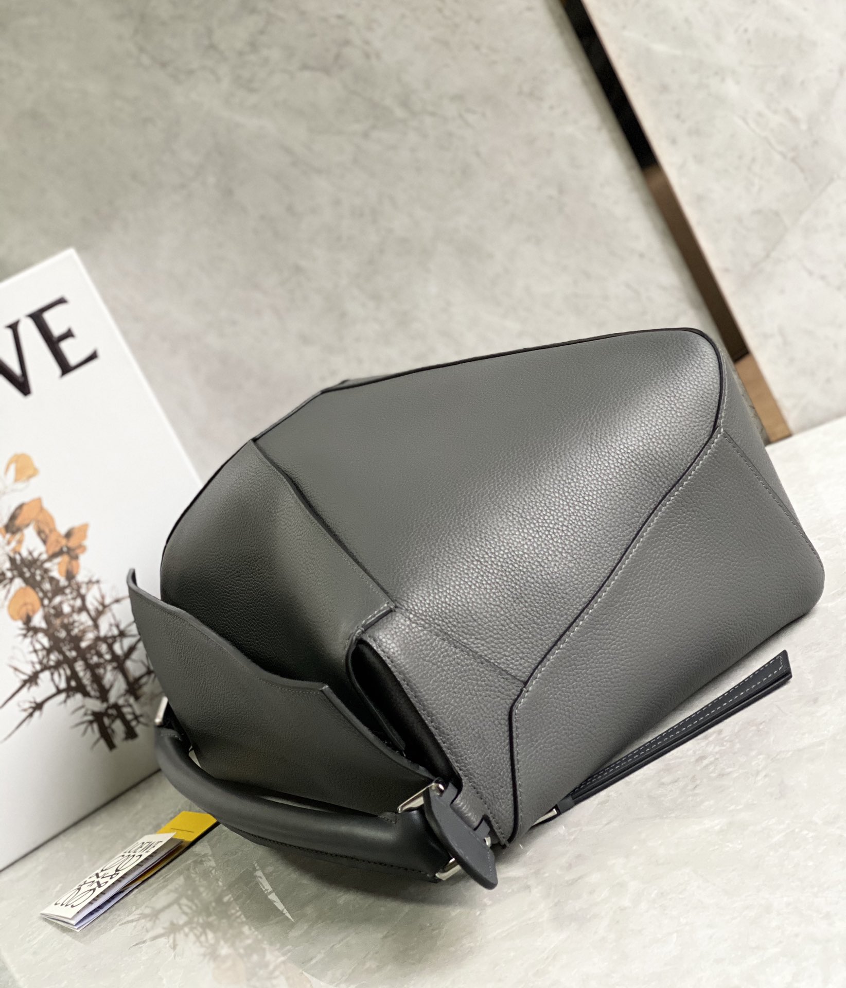 Loewe - Puzzle - Image 6