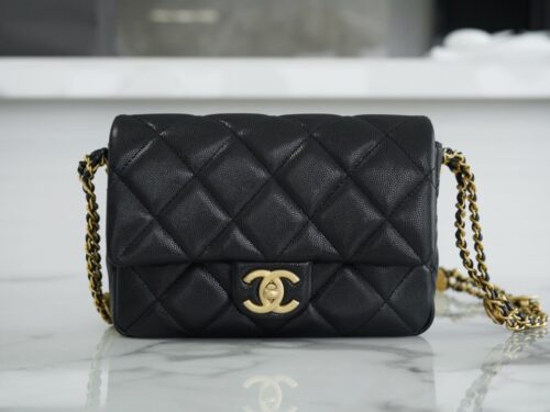 Chanel - CHANEL 22 - CHANEL 22 Leather Chain Flap Bag
