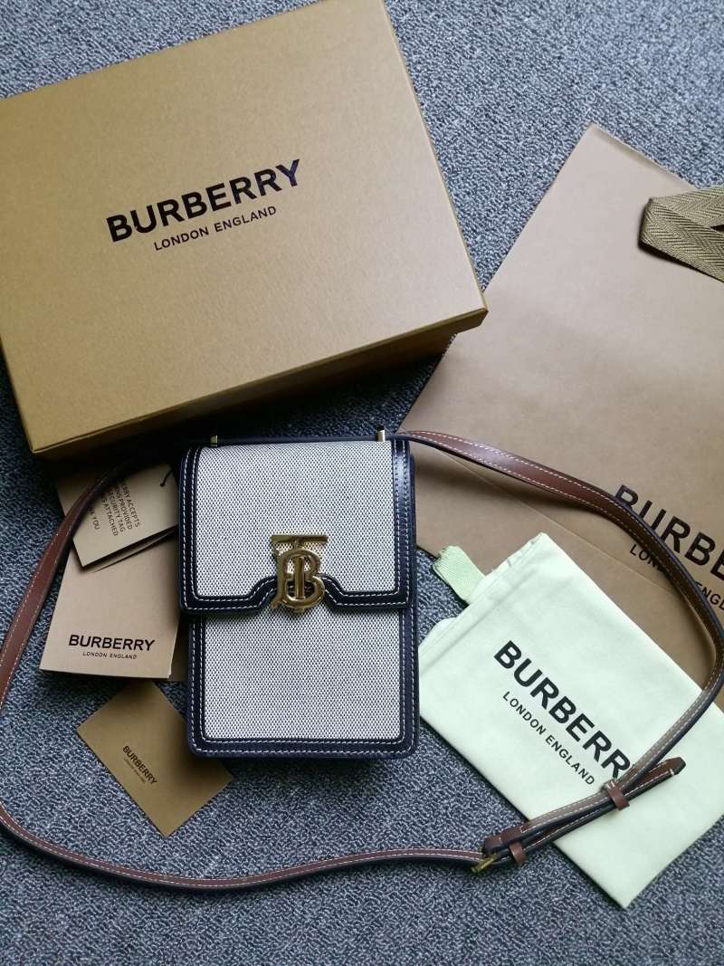 Burberry - Robin - Crossbody Bag - Image 2