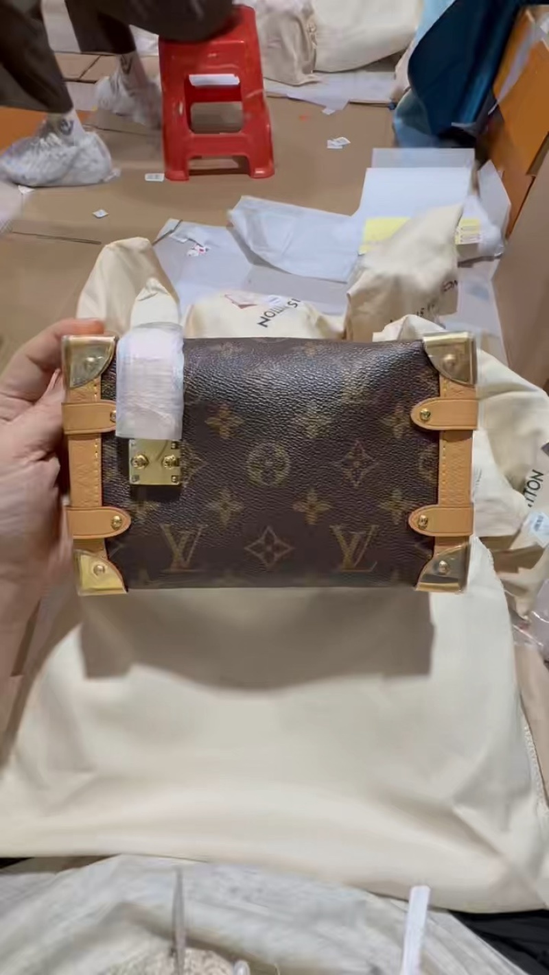Louis Vuitton - Side Trunk - Side Trunk PM - Image 3