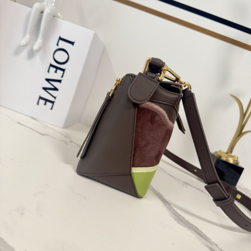 Loewe - Puzzle - Image 2