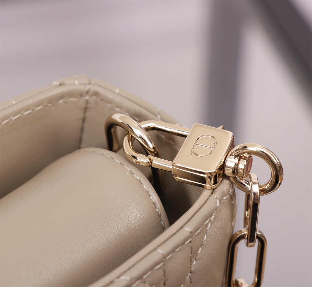 Dior - Lady D-Joy - Image 4