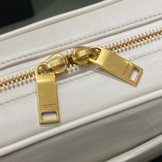 Saint Laurent - Le Maillon - Image 7