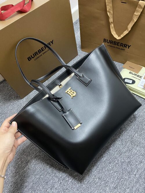 Burberry - Leather - Tote Bag