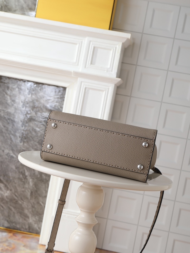 Fendi - Peekaboo - Image 8