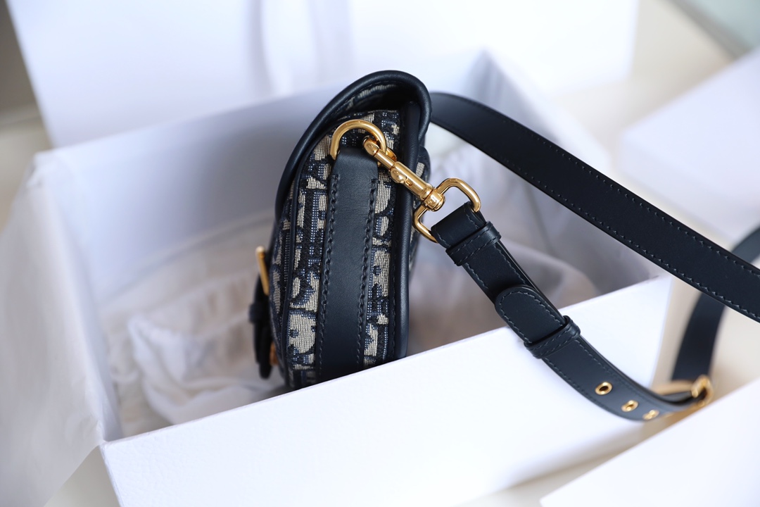 Dior - Oblique - Small Oblique Canvas Crossbody Bag - Image 4
