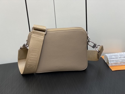 Louis Vuitton - Fastline - Fastline Messenger - Image 6