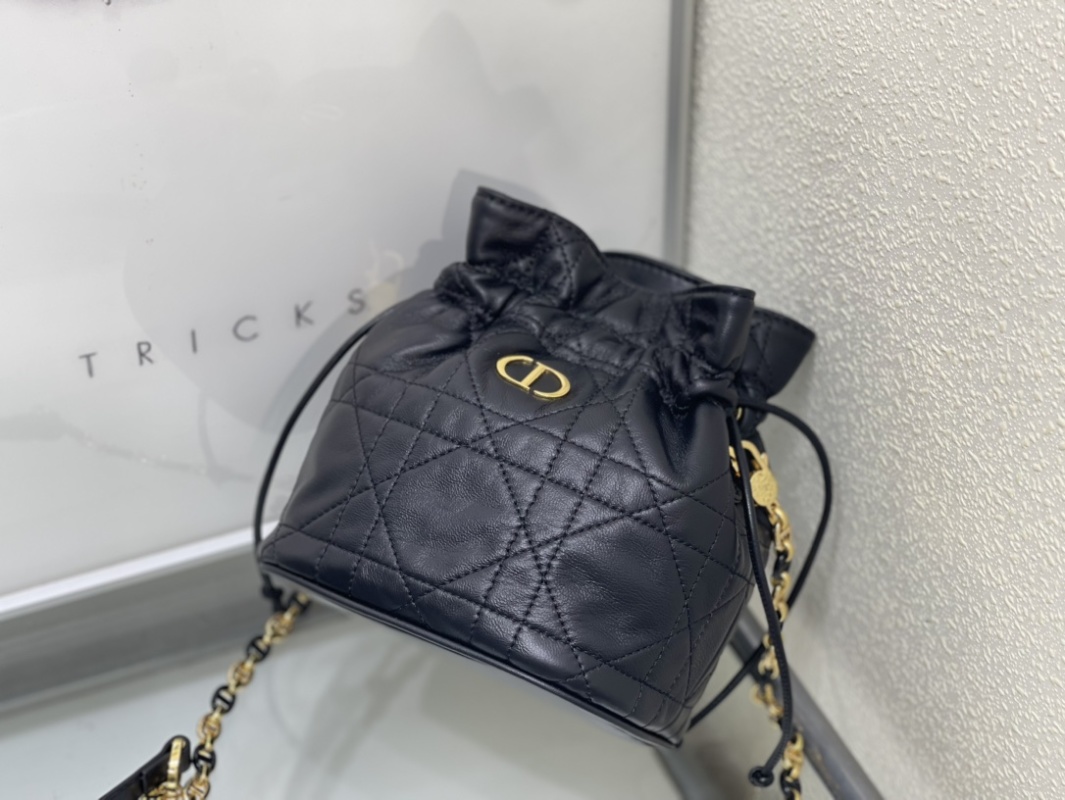 Dior - 30 Montaigne - Bucket Bag - Image 5