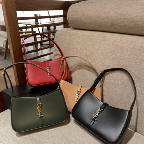 Saint Laurent - Hobo Bag