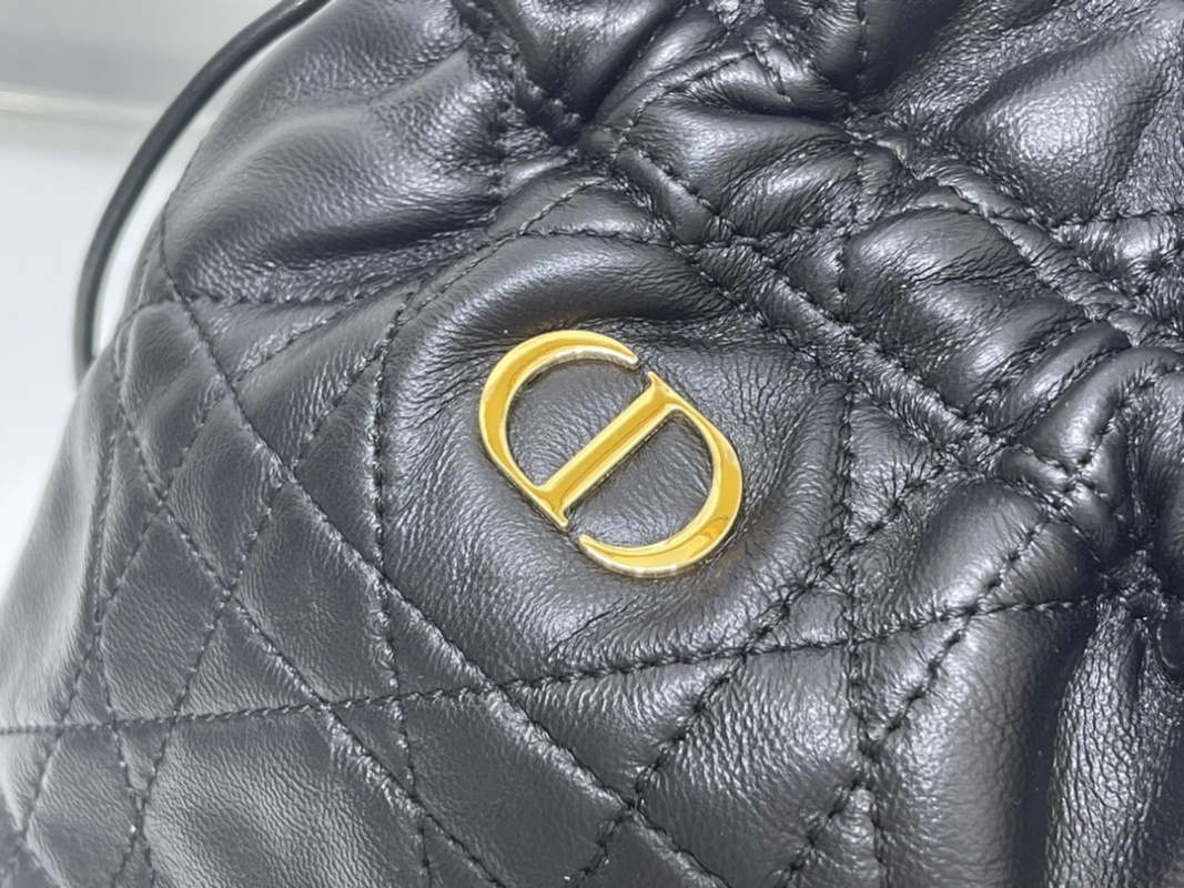 Dior - 30 Montaigne - Bucket Bag - Image 7