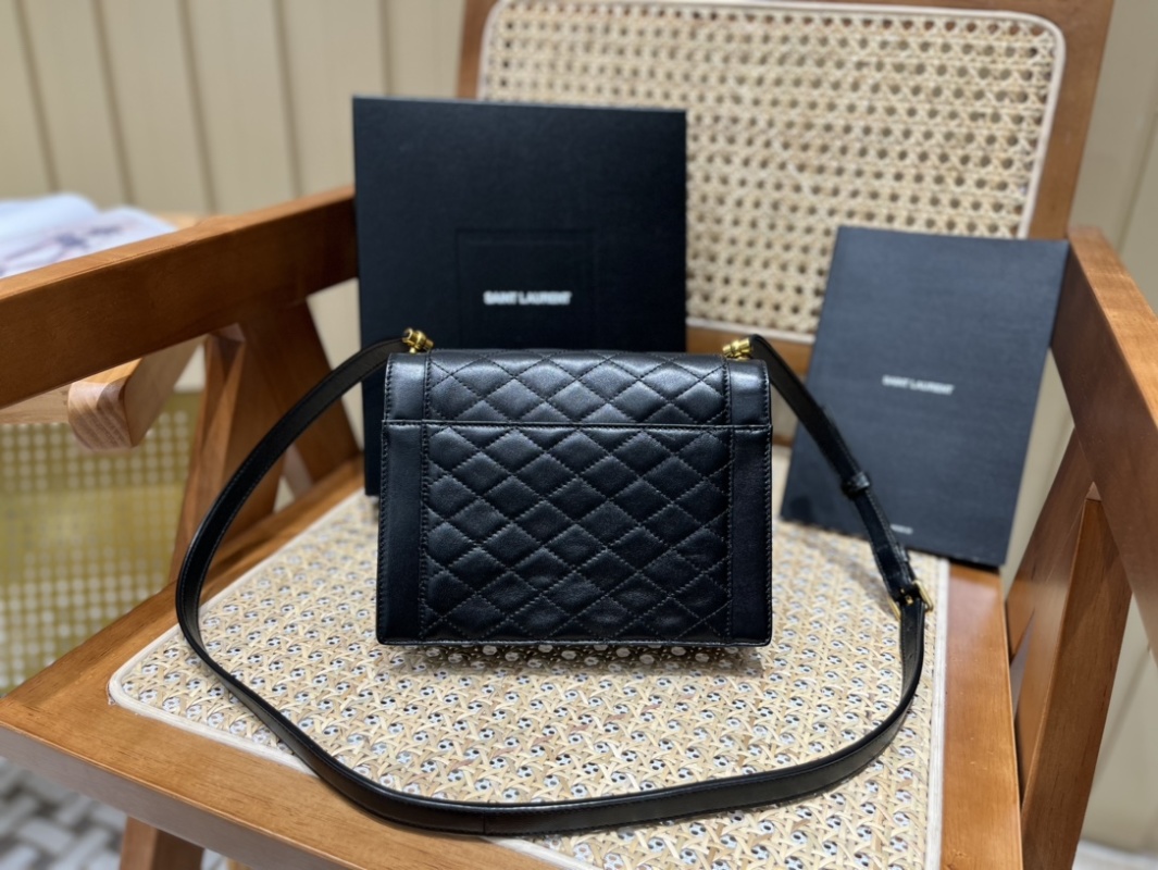 Saint Laurent - Gaby - Clutch - Image 2