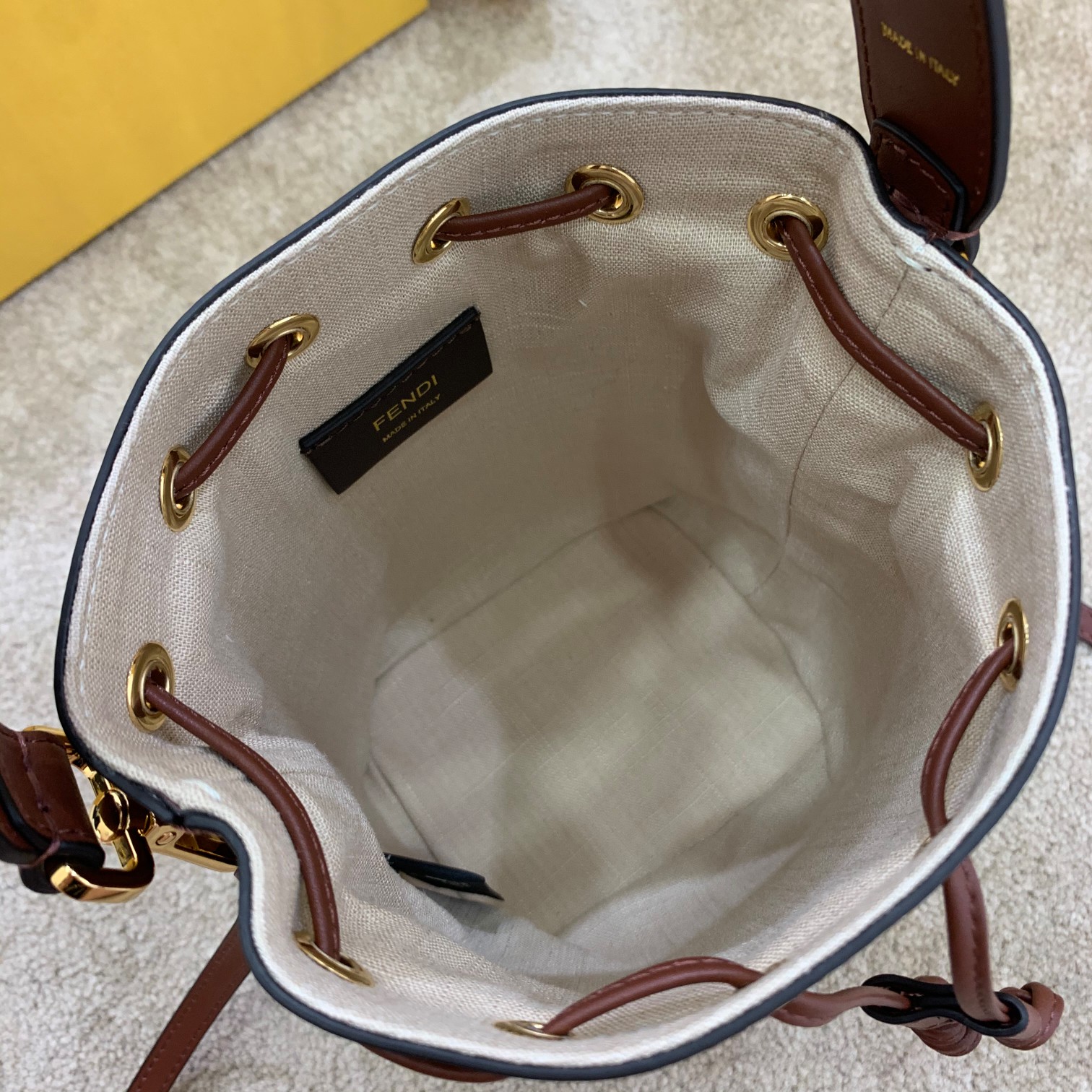 Fendi - Bucket Bag - Image 5