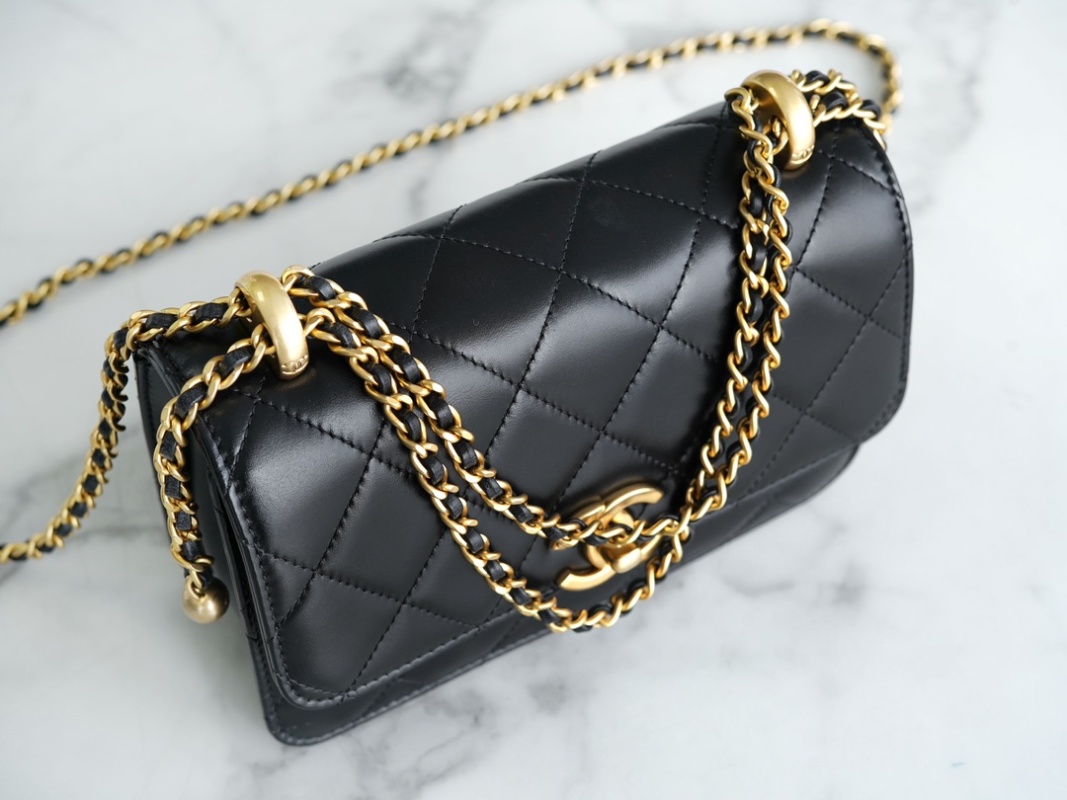 Chanel - Classic Flap - Image 4
