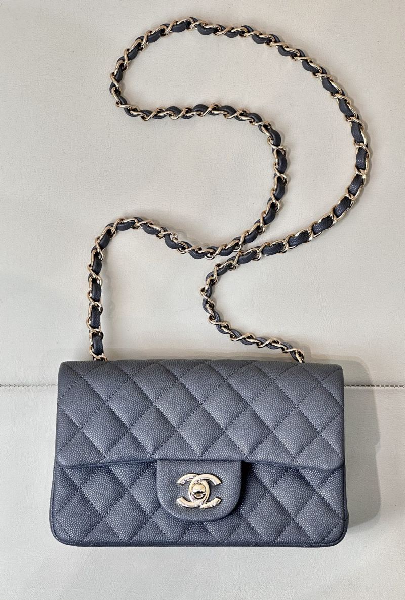 Chanel - Classic Flap - Image 2