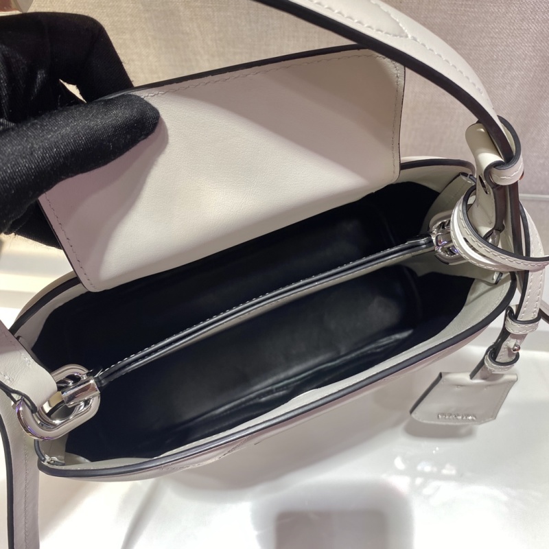 Prada - Matinee - Image 8