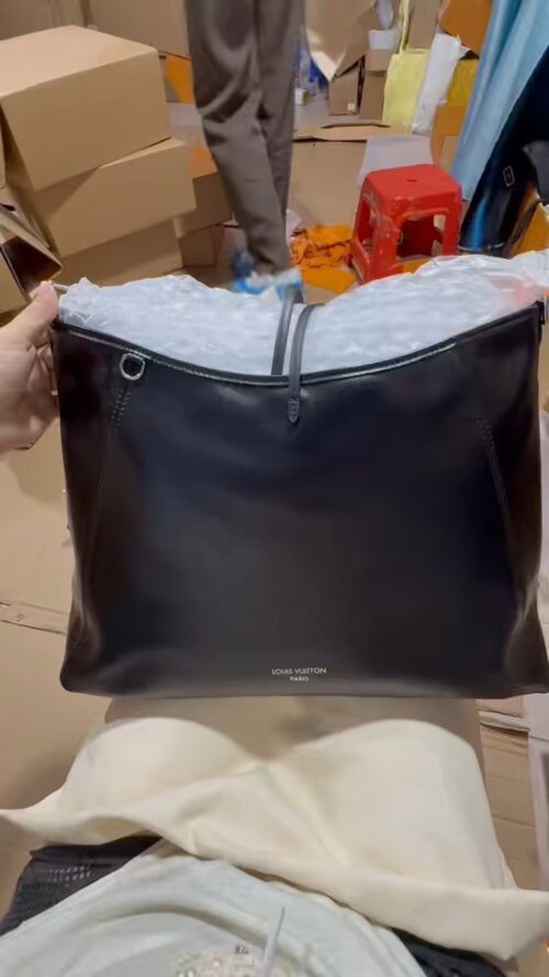 Louis Vuitton - CarryAll Vibe - CarryAll Vibe MM
