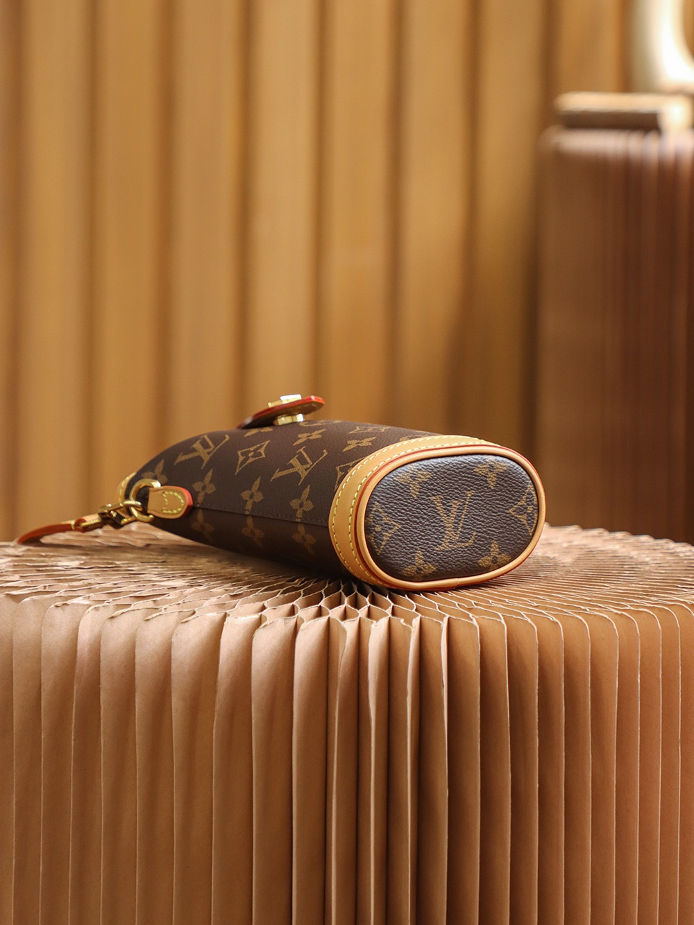 Louis Vuitton - Fold Me Pouch - Fold Me Pouch - Image 6