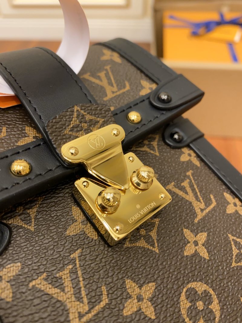 Louis Vuitton - Pochette Trunk Vertical - Pochette Trunk Vertical - Image 2