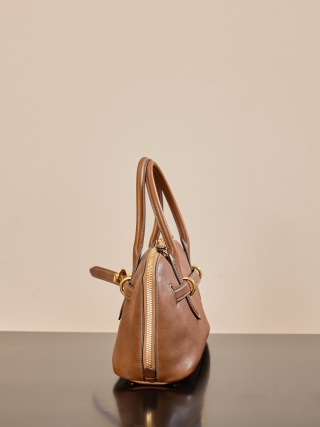 Miu Miu - Aventure - Image 8