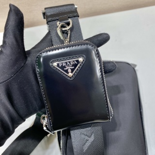Prada - Messenger Bag - Image 6