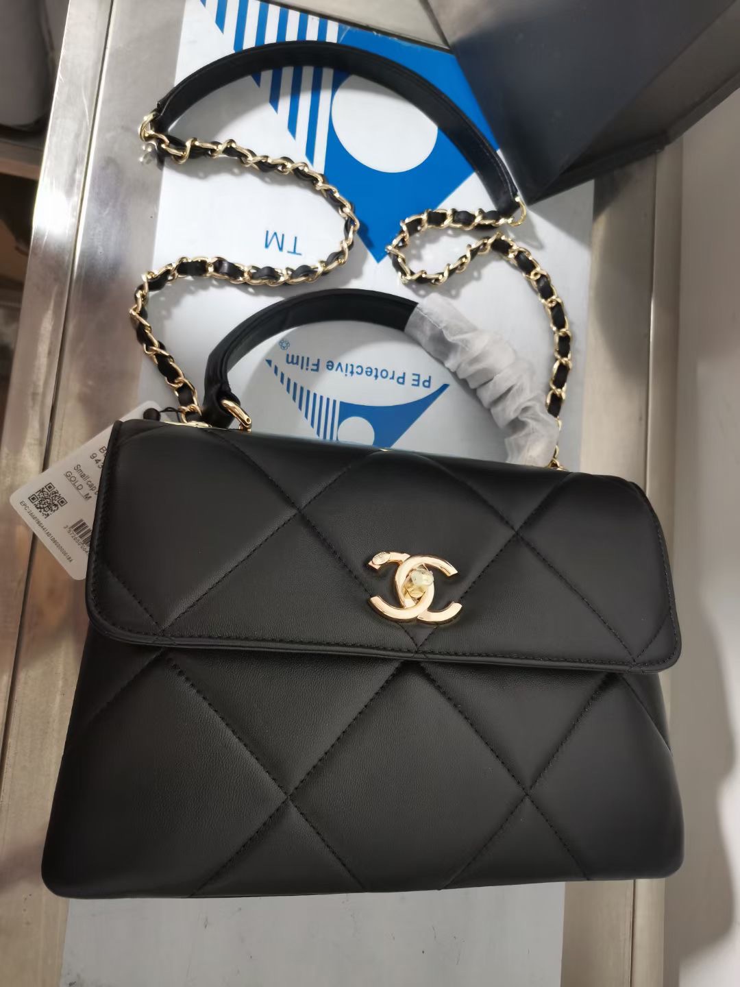 Chanel - Trendy CC Top Handle Bag - Image 8
