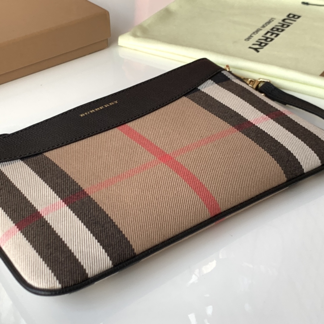 Burberry - Backpack - Image 6