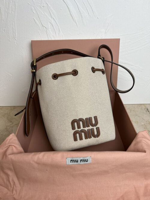 Miu Miu - Bucket Bag