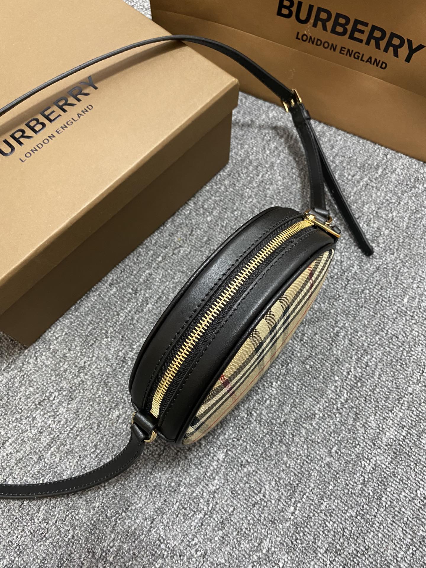 Burberry - Backpack - Image 2