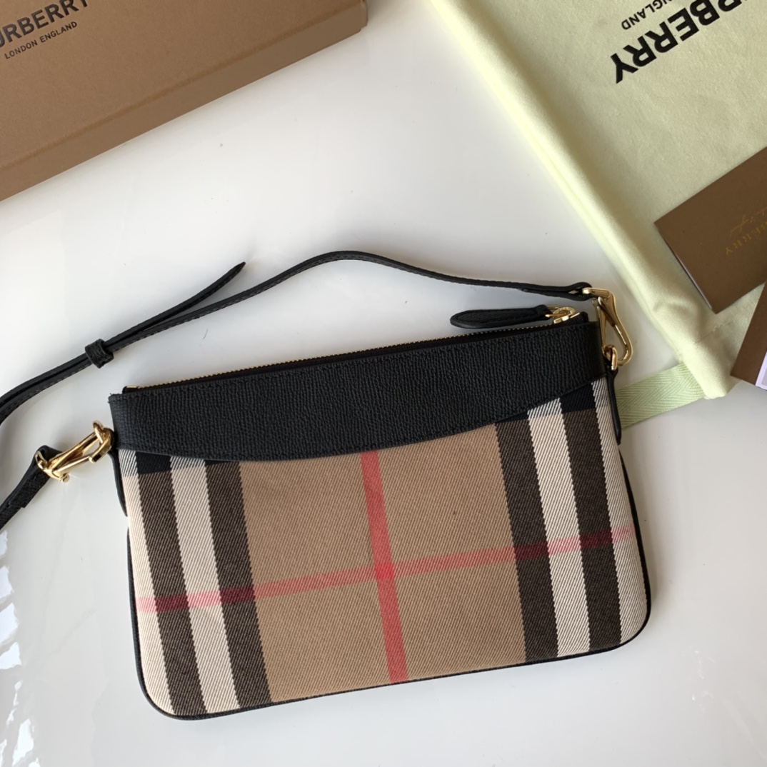 Burberry - Backpack - Image 3