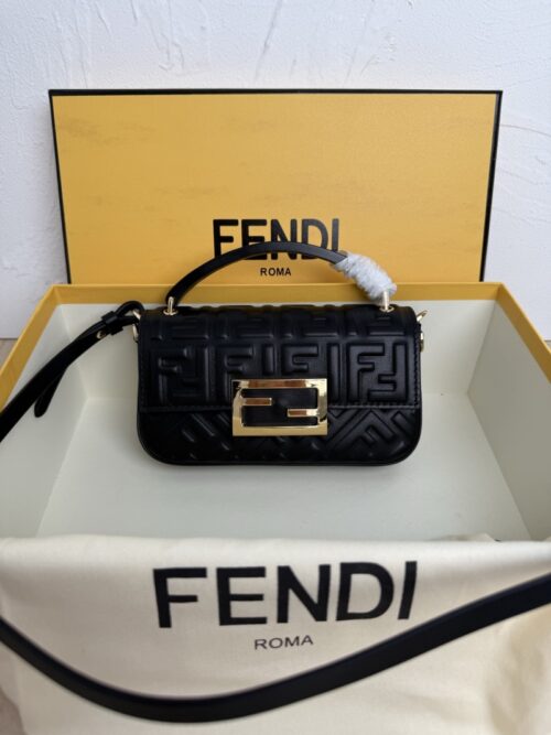 Fendi - Baguette