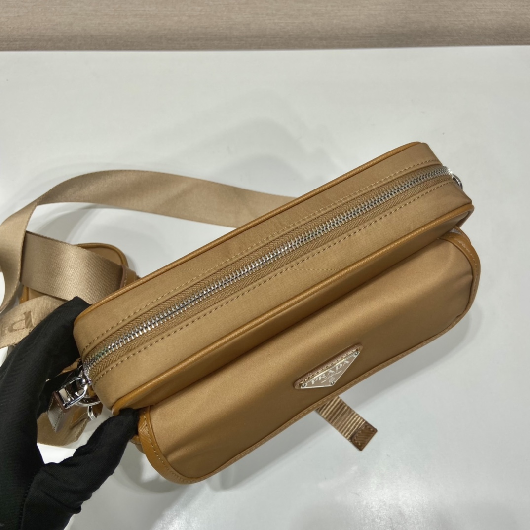 Prada - Messenger Bag - Image 6