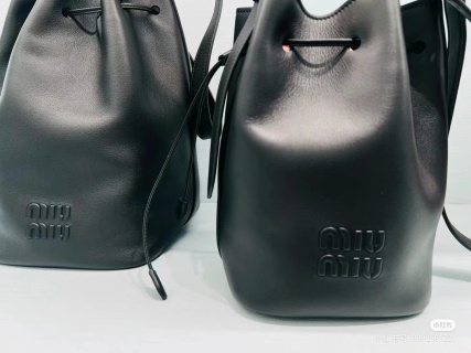 Miu Miu - Bucket Bag - Image 4